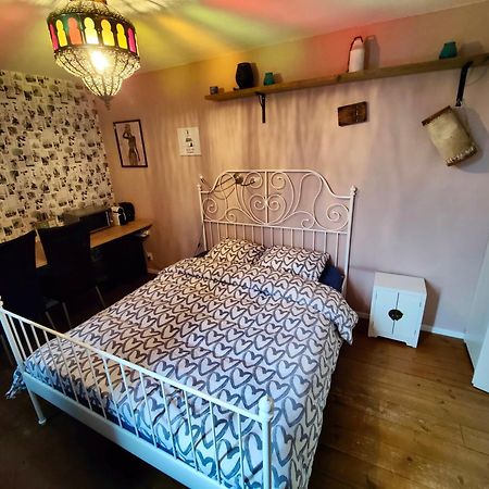 Silver Moon Bed & Breakfast Voorschoten Exteriér fotografie